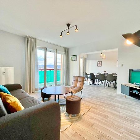 Colmar - La Cigogne - Balcon - Vue Degagee - Netflix - Wifi Fibre - Parking Gratuit - Quartier Populaire Apartment Exterior foto