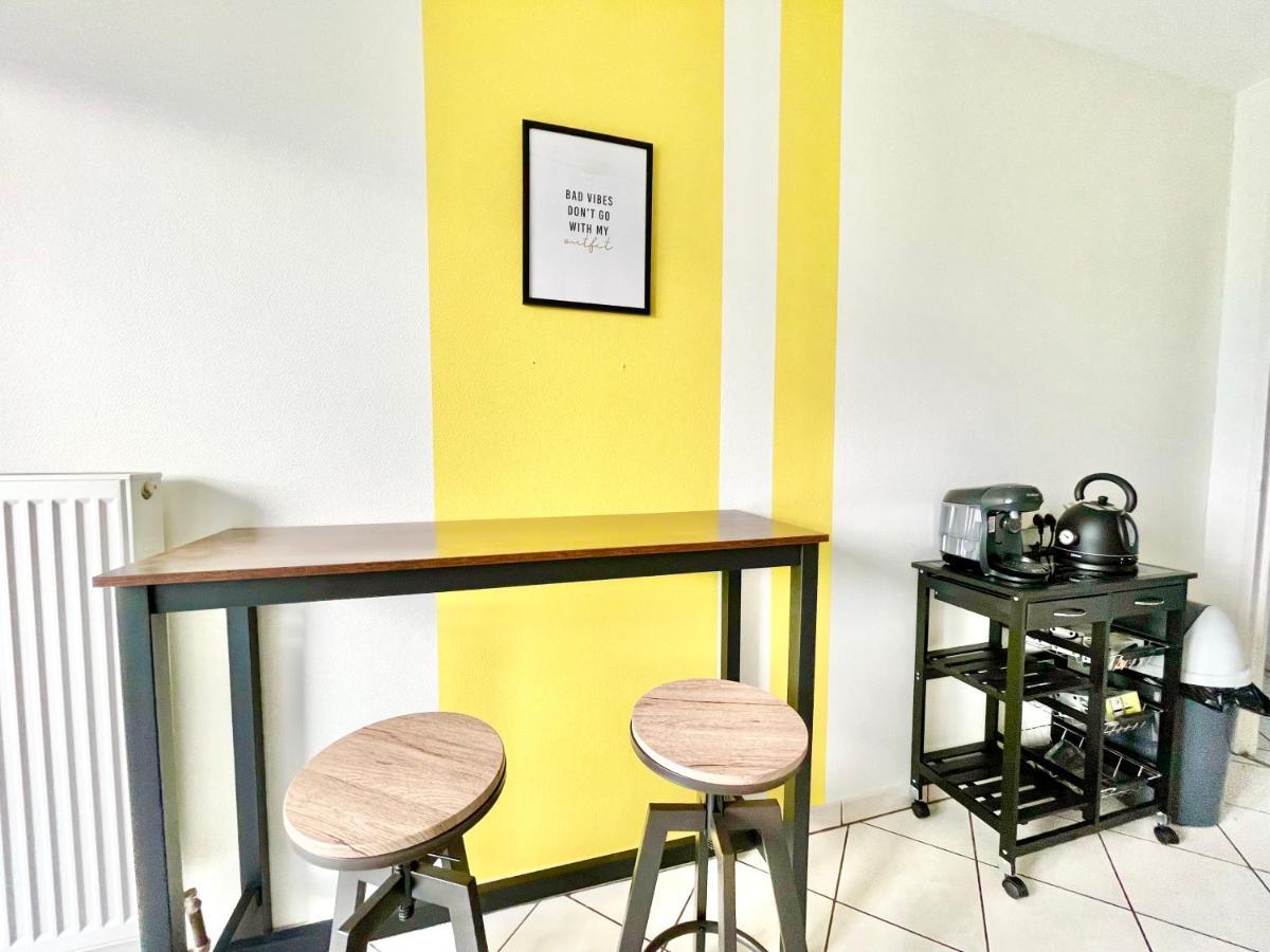 Colmar - La Cigogne - Balcon - Vue Degagee - Netflix - Wifi Fibre - Parking Gratuit - Quartier Populaire Apartment Exterior foto
