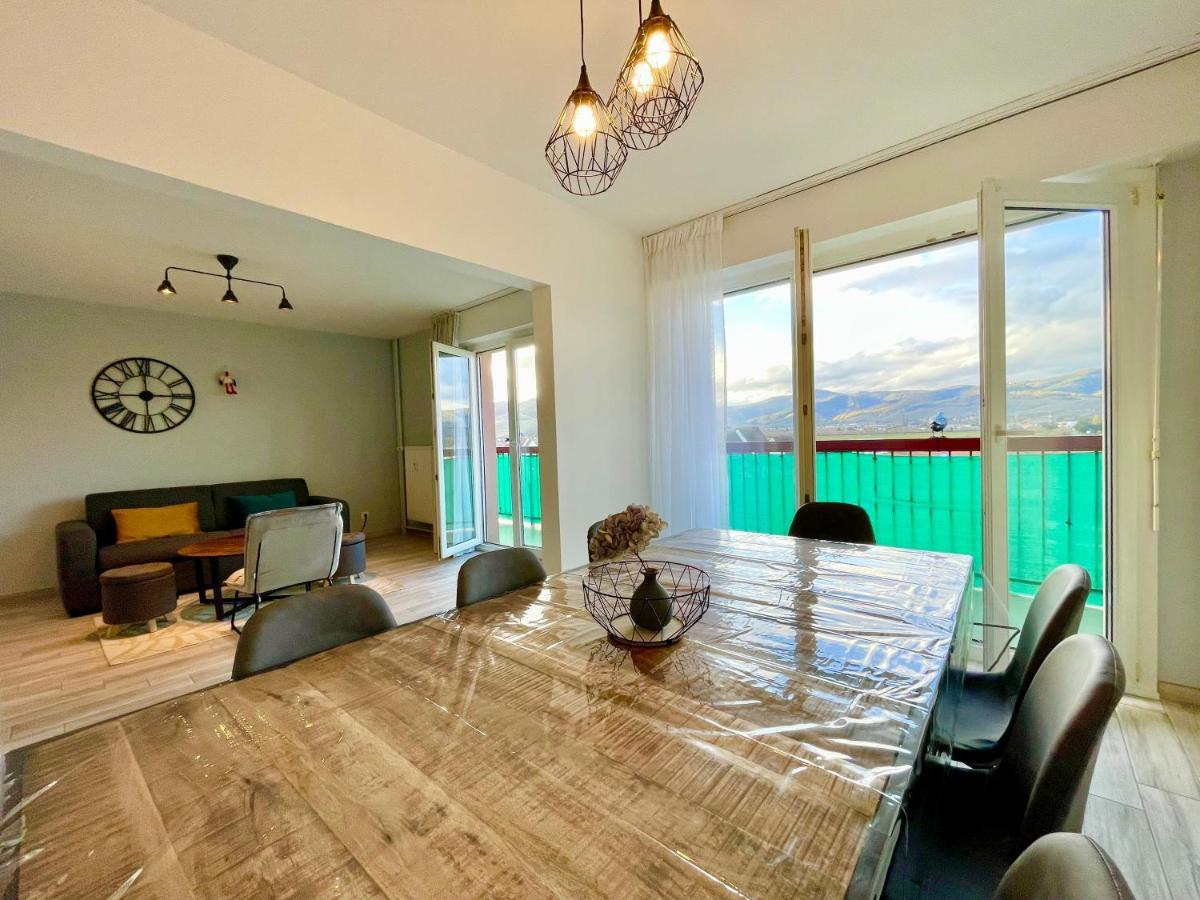 Colmar - La Cigogne - Balcon - Vue Degagee - Netflix - Wifi Fibre - Parking Gratuit - Quartier Populaire Apartment Exterior foto